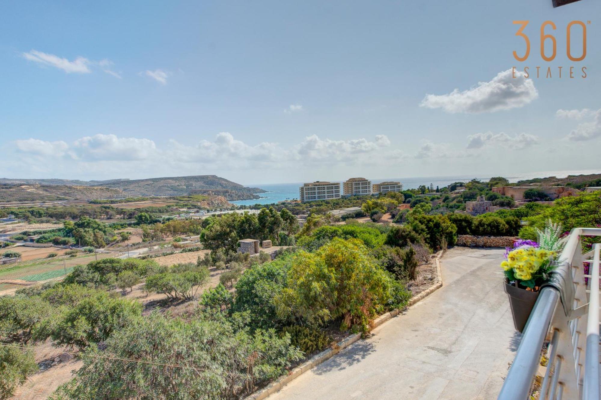 Stunning With Jacuzzi & Beautiful Views By 360 Estates *