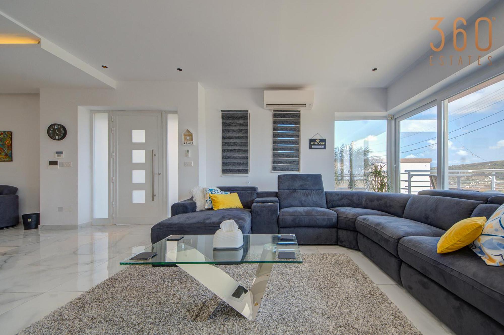 Stunning With Jacuzzi & Beautiful Views By 360 Estates Mellieha