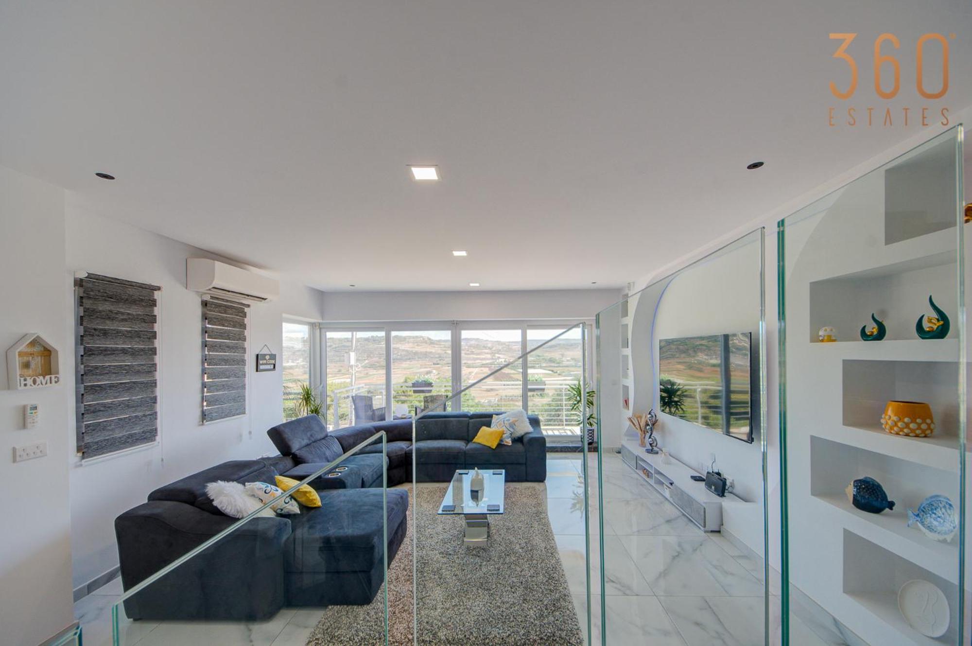 Stunning With Jacuzzi & Beautiful Views By 360 Estates Villa