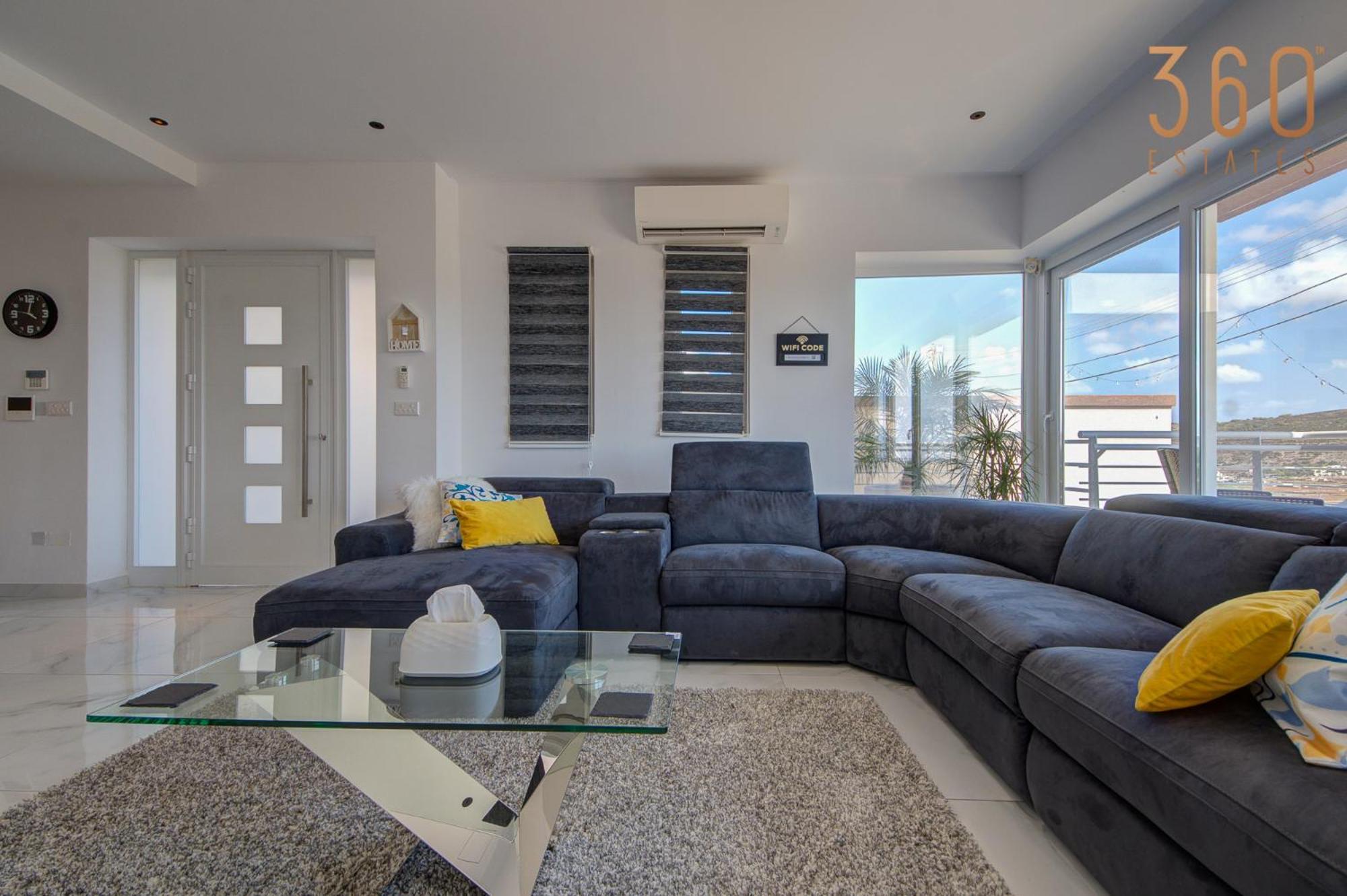 Stunning With Jacuzzi & Beautiful Views By 360 Estates Villa