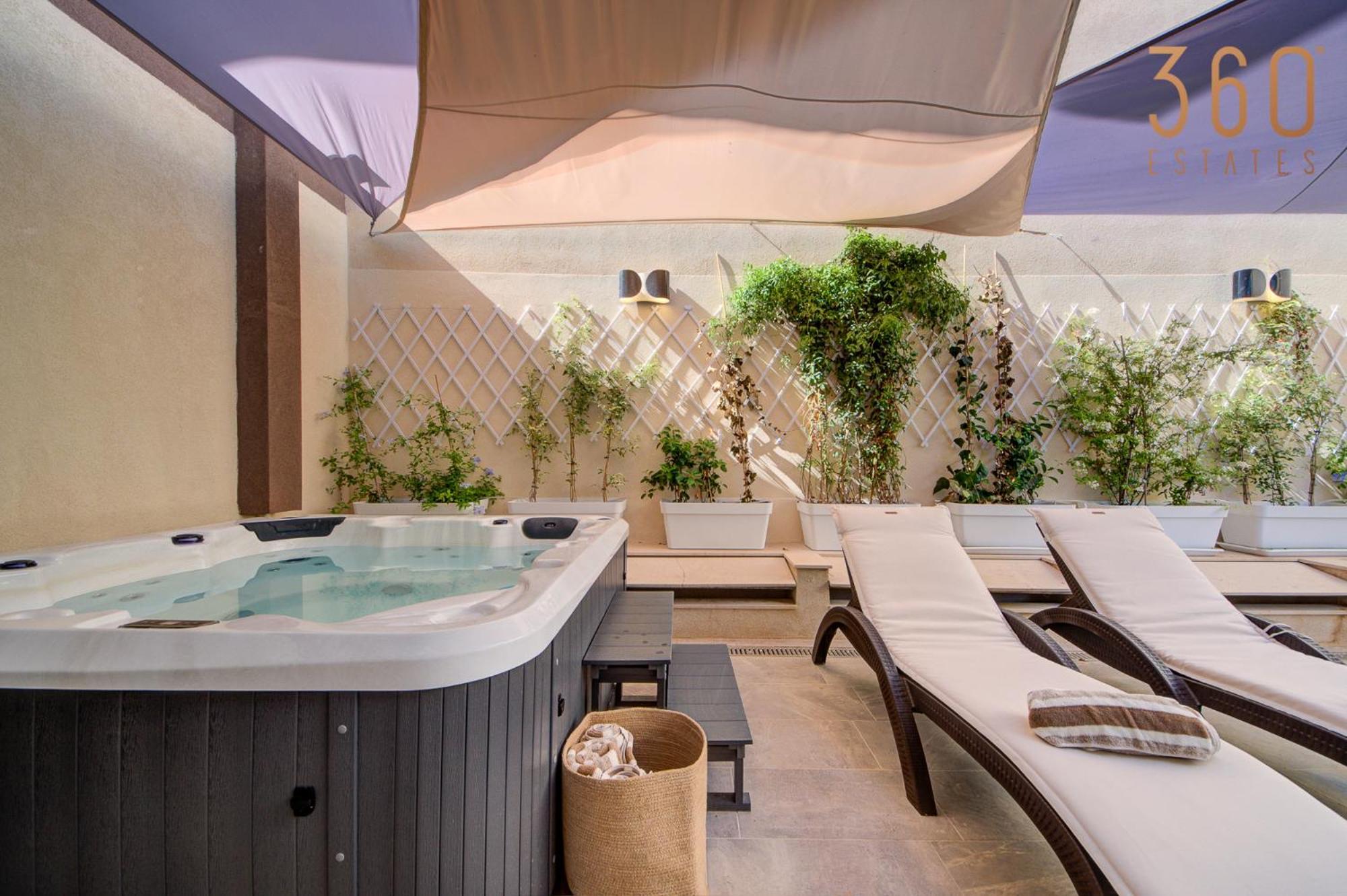 Stunning With Jacuzzi & Beautiful Views By 360 Estates Villa Mellieha